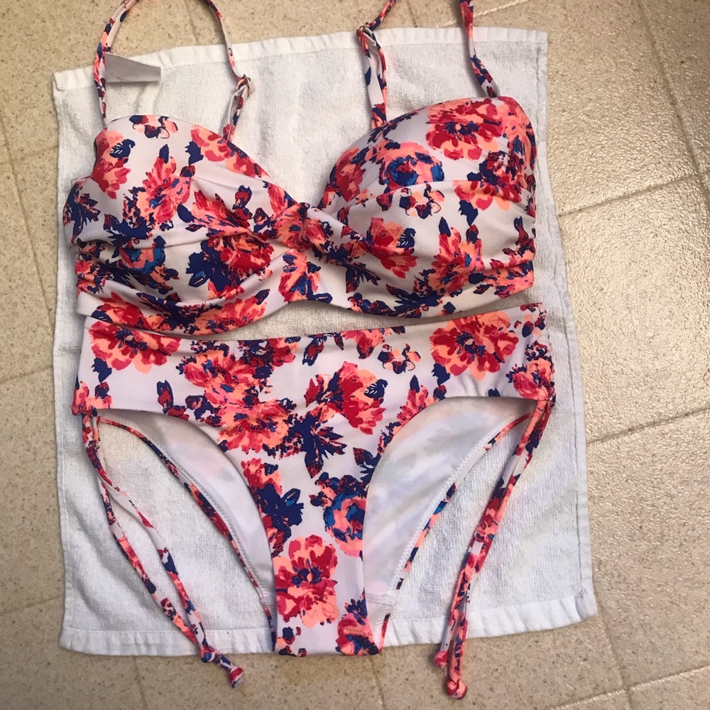 Bikini set like new! H&M